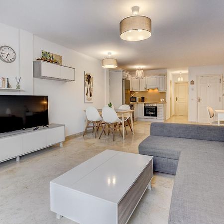 Paraiso Palm Mar Beautiful & Bright Renovated Apartment With Air Conditioning Luaran gambar