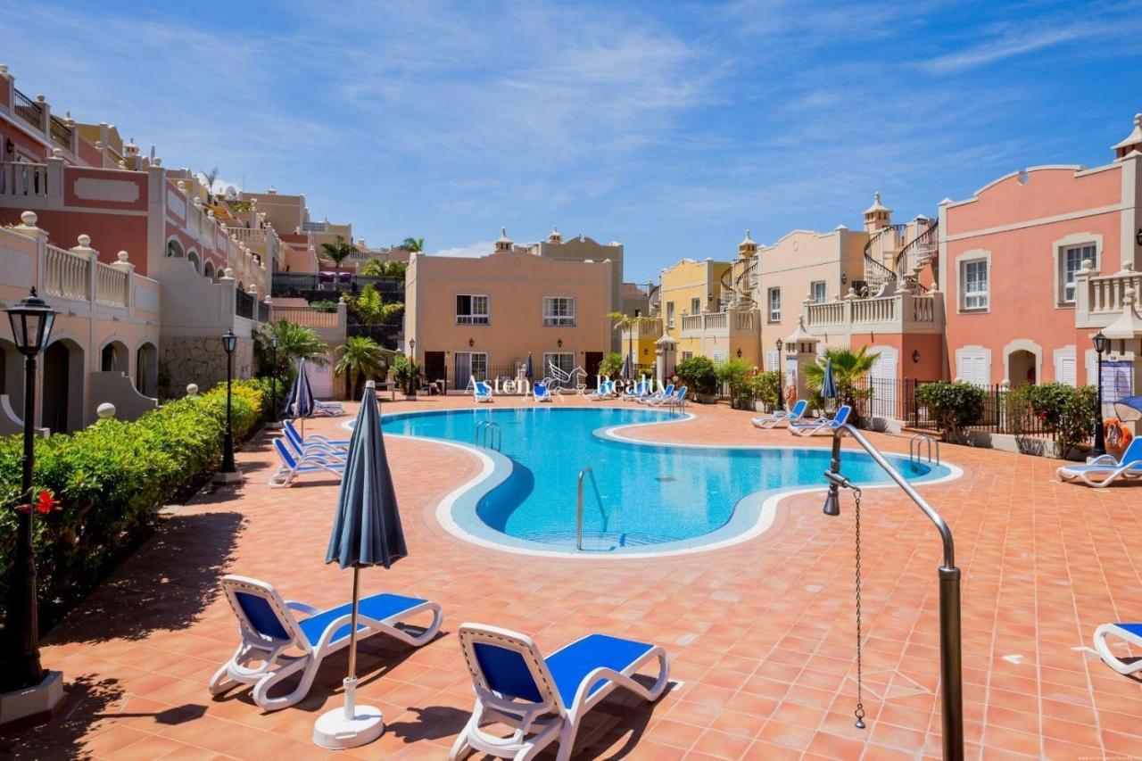 Paraiso Palm Mar Beautiful & Bright Renovated Apartment With Air Conditioning Luaran gambar