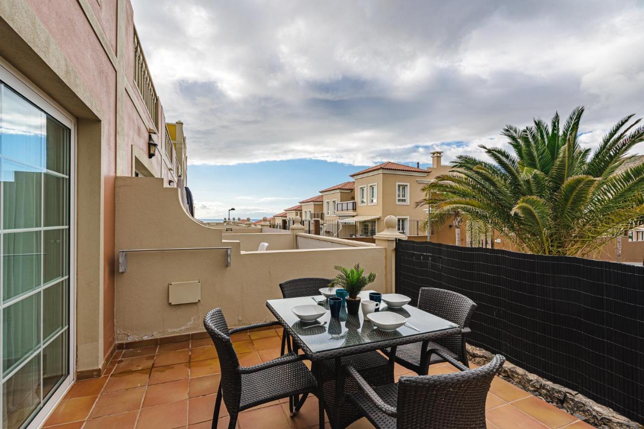 Paraiso Palm Mar Beautiful & Bright Renovated Apartment With Air Conditioning Luaran gambar