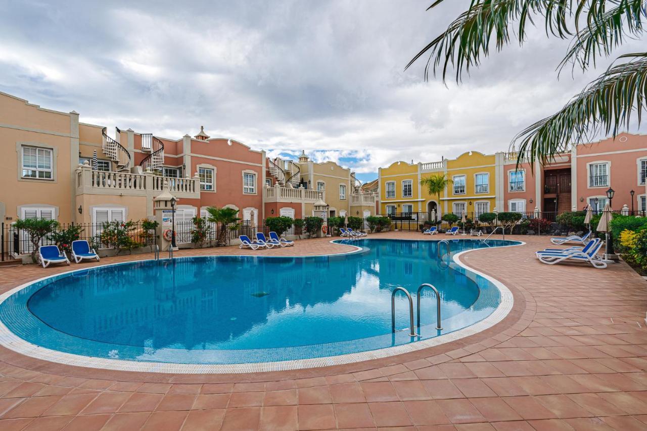 Paraiso Palm Mar Beautiful & Bright Renovated Apartment With Air Conditioning Luaran gambar
