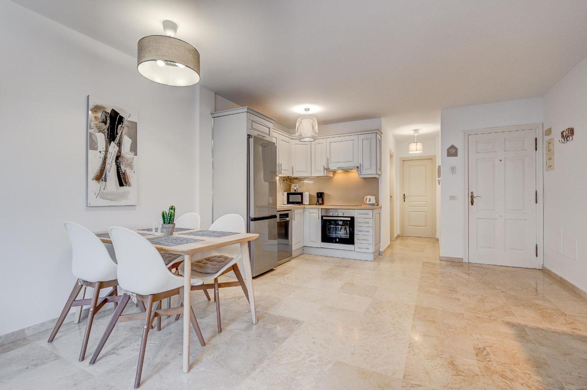 Paraiso Palm Mar Beautiful & Bright Renovated Apartment With Air Conditioning Luaran gambar